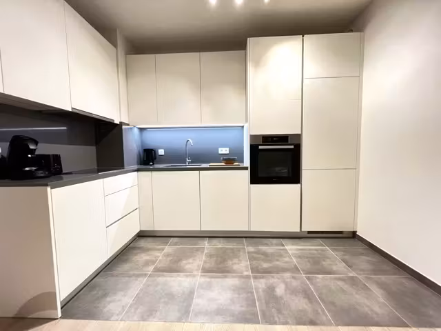 Furnished 2-bedroom apartment in Madou - 2
