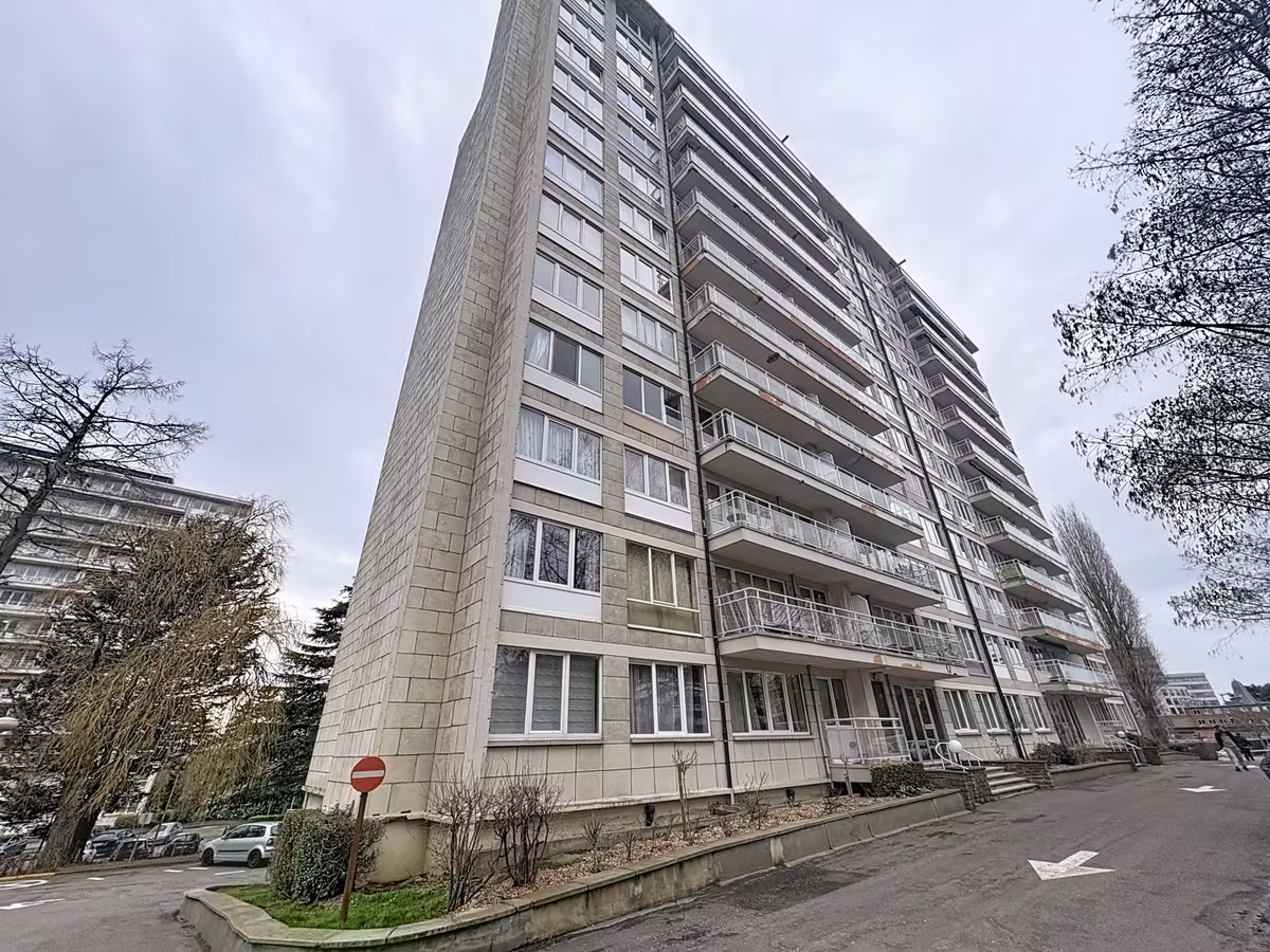 Appartement op de 5e verdieping met 3 slaapkamers - 2