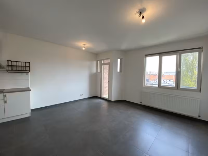 Recent gerenoveerd appartement in 2020 Antwerpen - 2