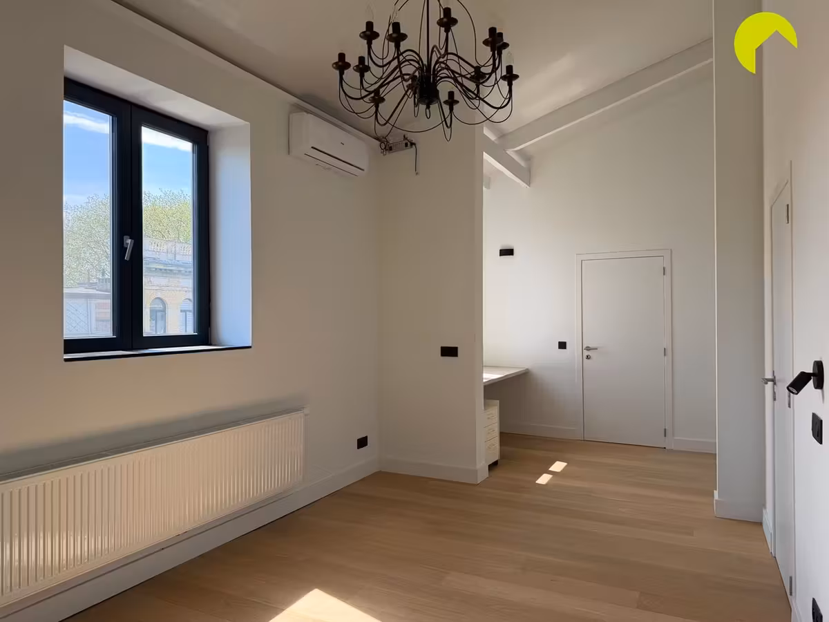 Unieke loft in het centrum in een karaktervol gebouw - 8