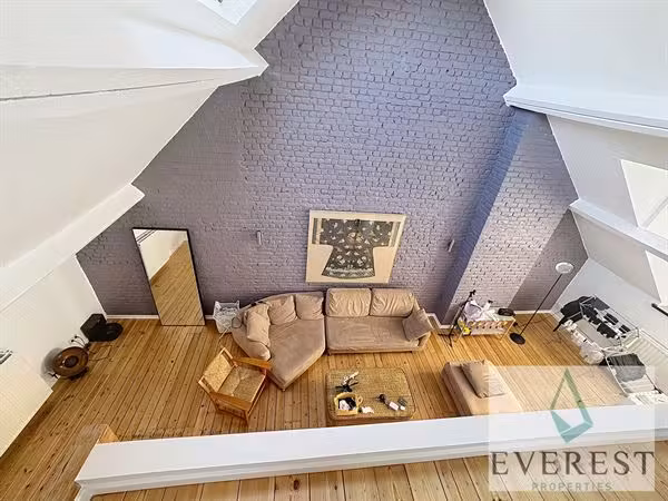 Business district! Beautiful furnished apartment 2 bedrooms with a terrace
