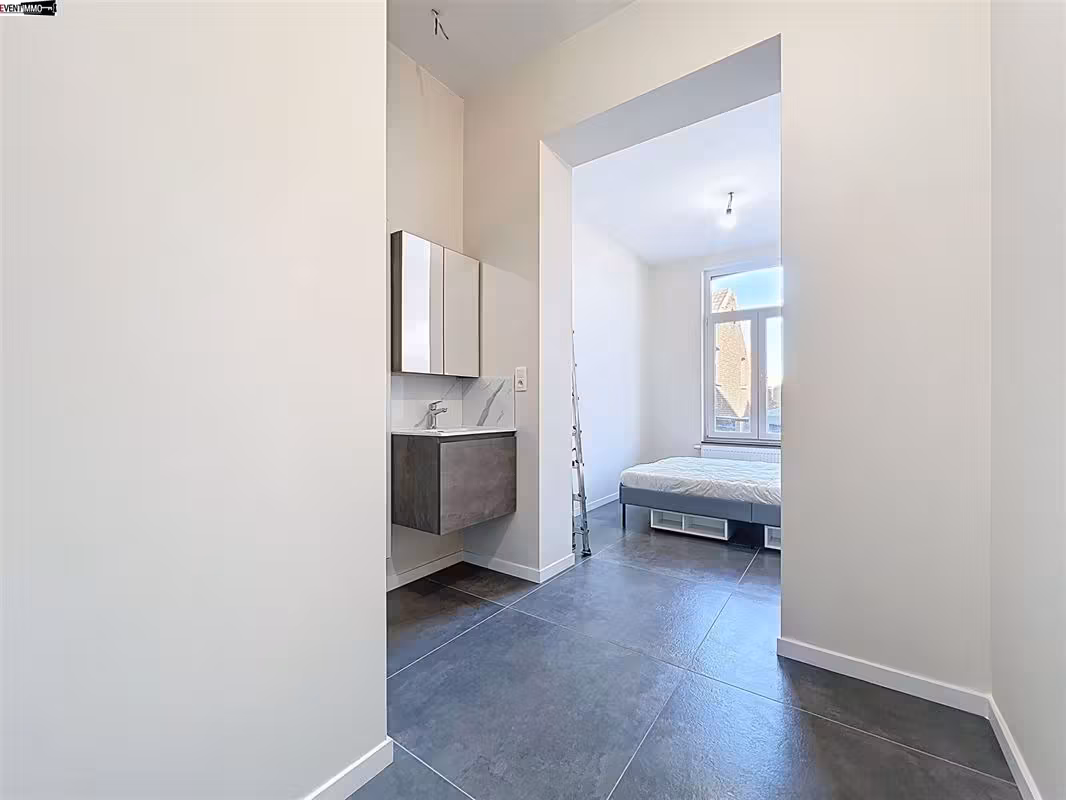 Gemeubelde kamers in gedeeld appartement in Molenbeek - 6