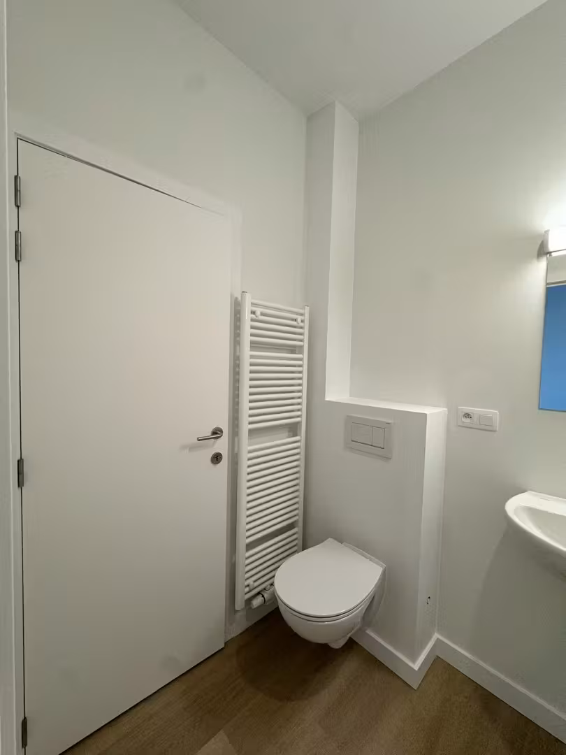 Volledig gerenoveerd appartement te huur - éénslaapkamer - 12