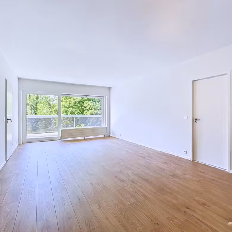 Gerenoveerd appartement met terras in Watermael-Boitsfort - 4
