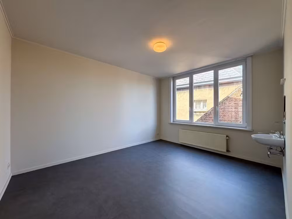 Gezellig opgeknapt appartement nabij station Gent-Sint-Pieters - 9