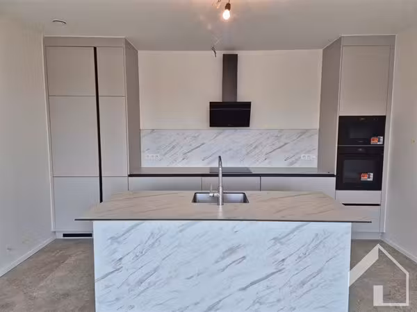 Nieuwbouw appartement op de 3de verdieping met 1 slaapkamer, terras en lift - 4