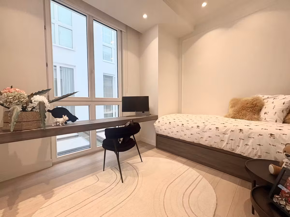 Gerenoveerd appartement met terras in Zavel - 7