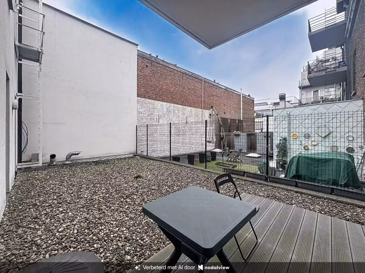 Two-terrace apartment in Theaterbuurt - 14