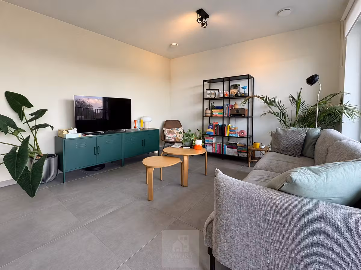 Recent one-bedroom apartment with parking space - 8