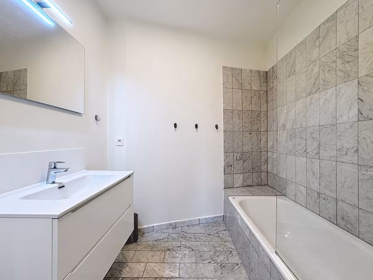 Gemeubileerd appartement van 66 m² met terras - 6