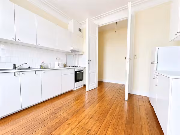 3-bedroom duplex ideal for shared living - 9