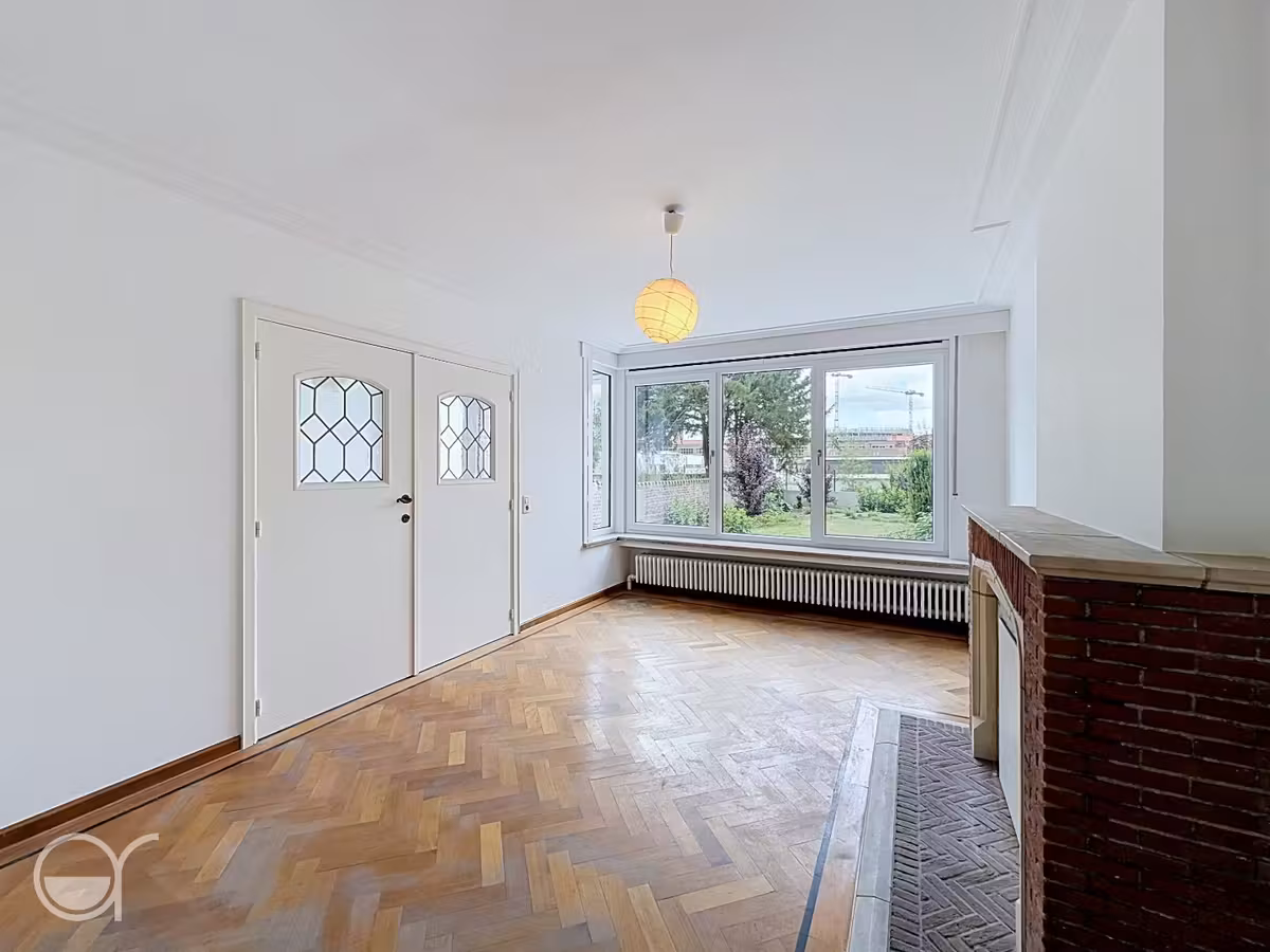 Unieke en ruime rijwoning met garage, tuin en terrassen te huur nabij station Gent-Sint-Pieters - 6