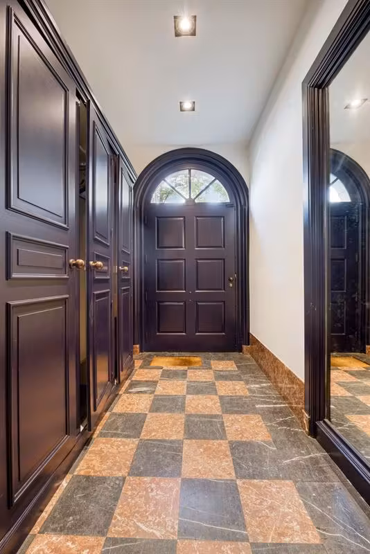 Magnifique maison de maître rénovée avec 6 chambres, jardin et double parking - 7