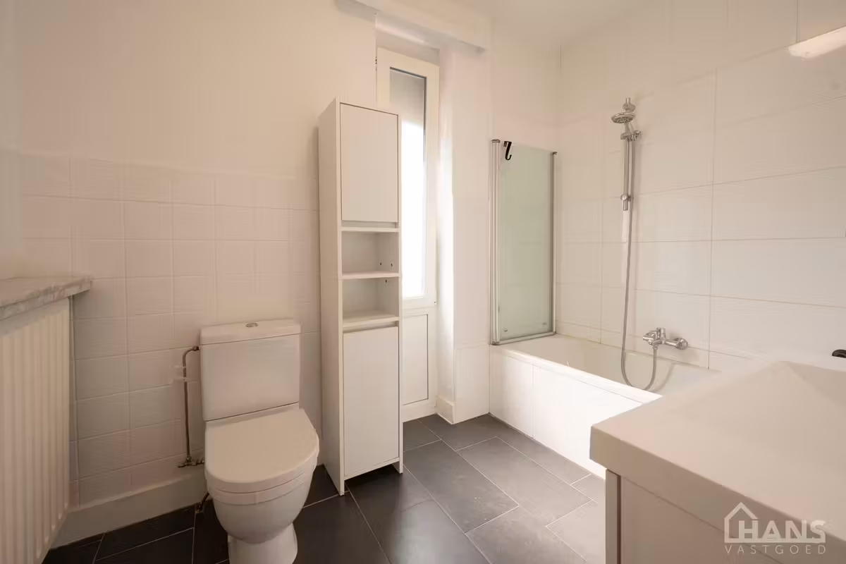 Opgefrist appartement op toffe locatie. - 5