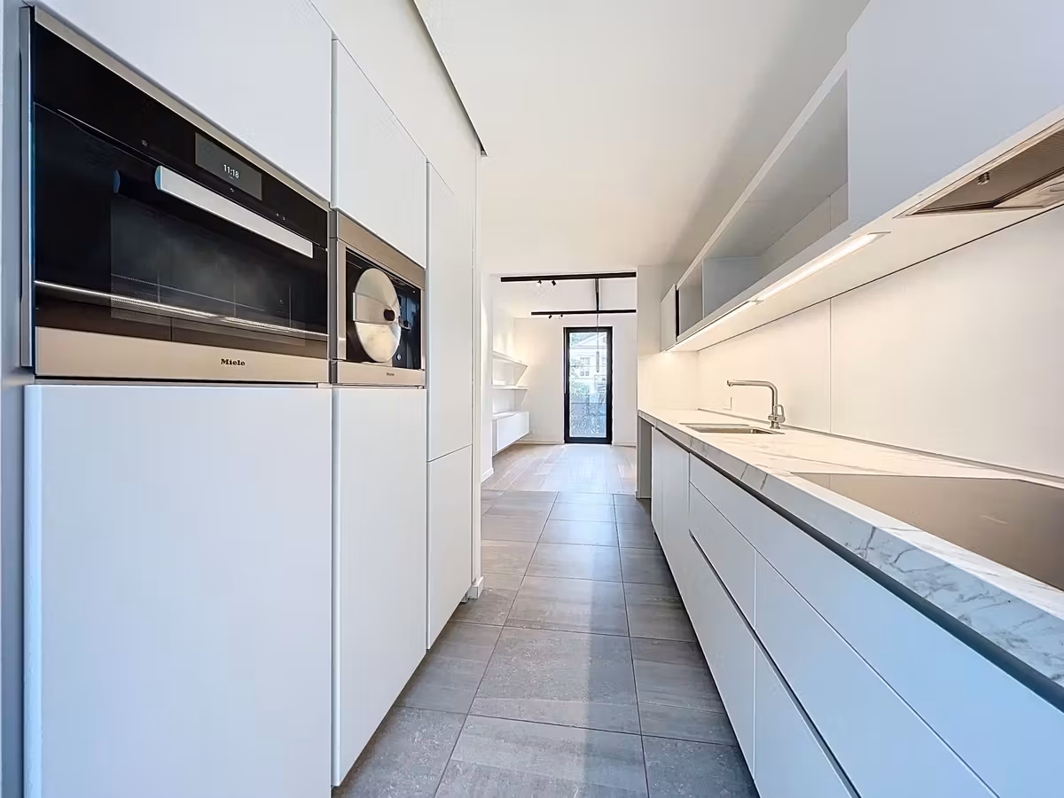 Exclusive 2-room apartment by the water in Ghent - 12