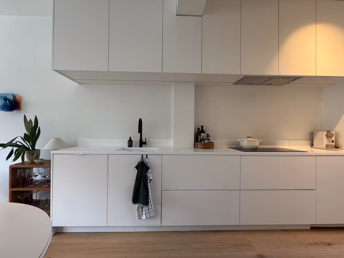 Gerenoveerd 2-slaapkamerappartement met terras in Borgerhout - 12