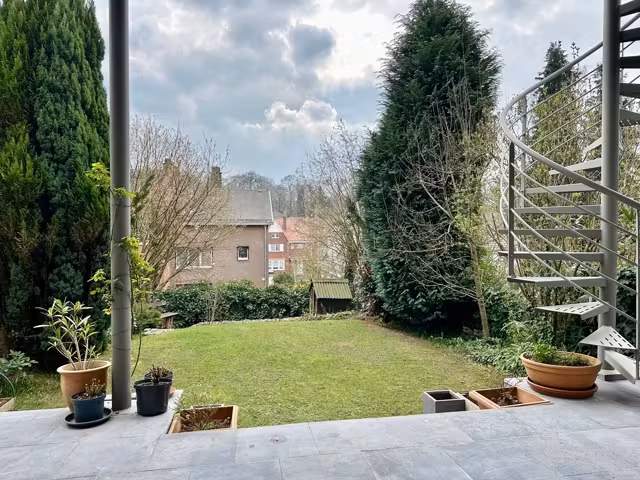 Huis te huur in Woluwe-Saint-Pierre met tuin en garage - 16