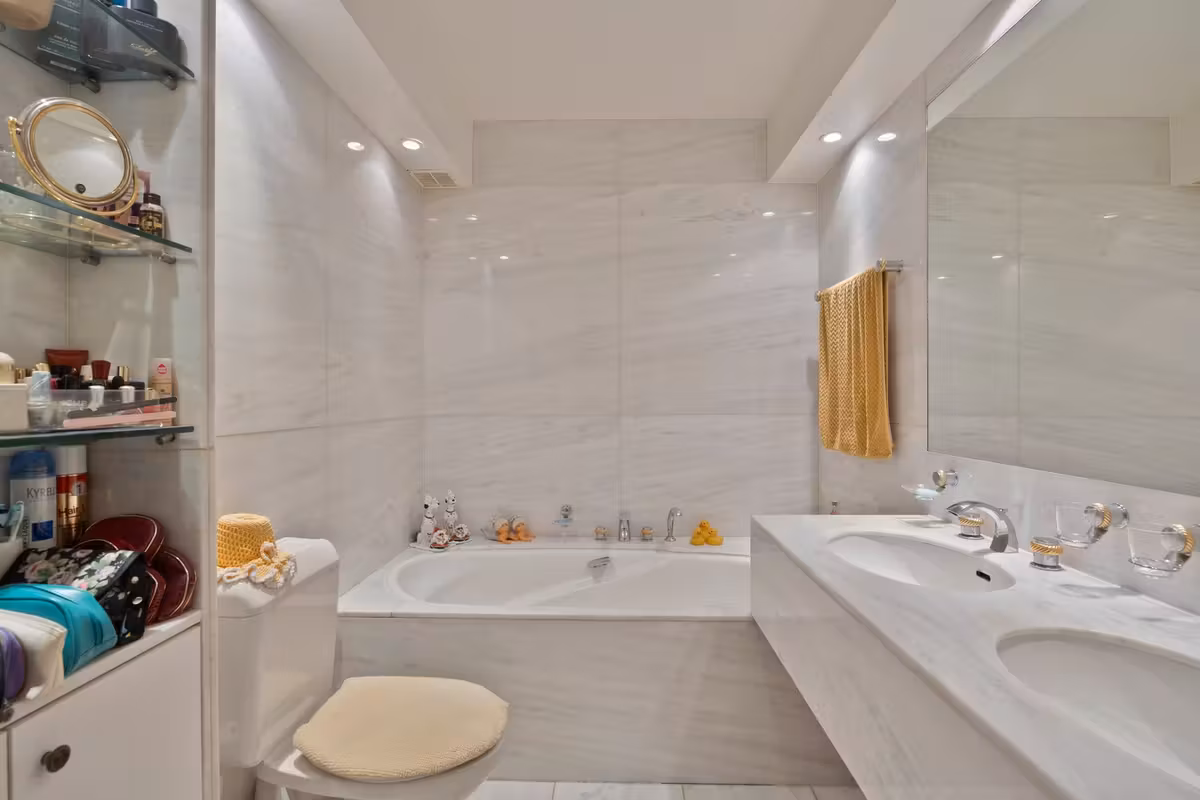 Halfopen bebouwing met zonnige tuin en garage - 15