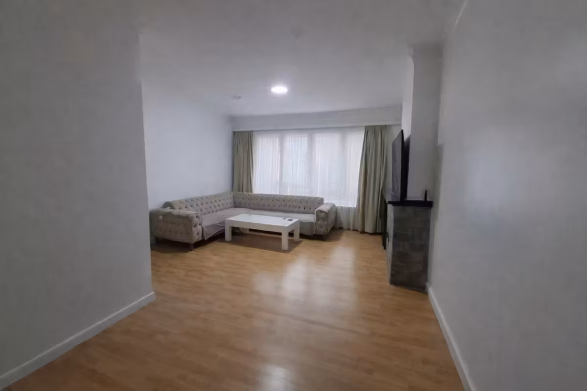 Ruime duplexappartement met drie slaapkamers te huur - 3