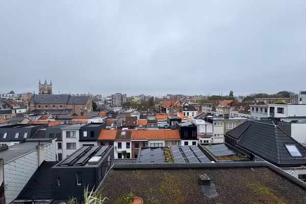 Sunny one-bedroom apartment with great views - 20