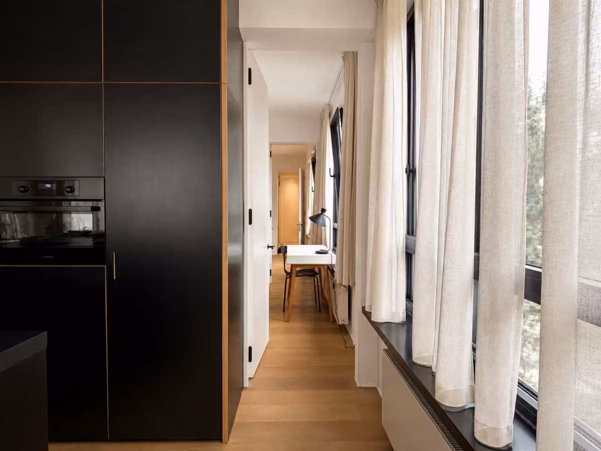 Gemeubeld appartement met 2 slaapkamers aan de Melkmarkt - 10
