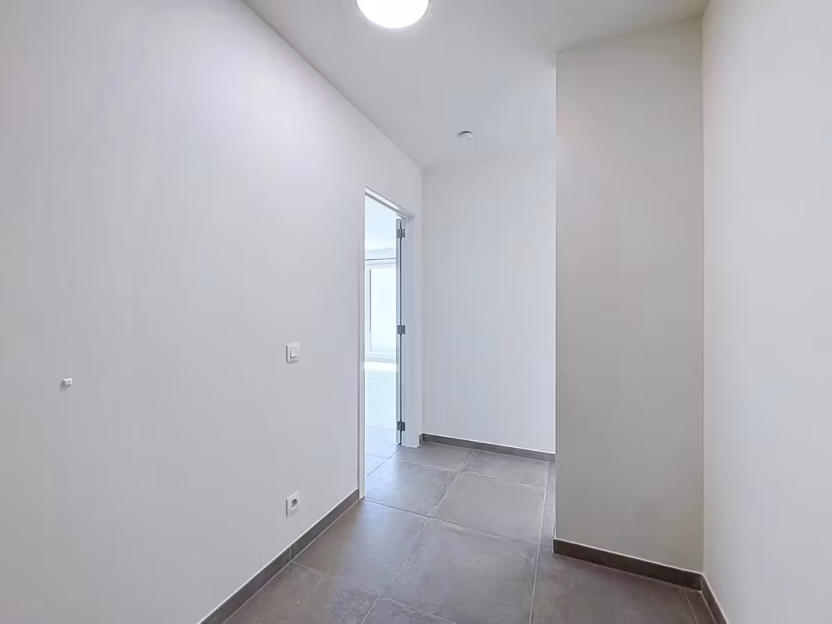 Lichtrijk 2 slaapkamer appartement te Oostakker - 12
