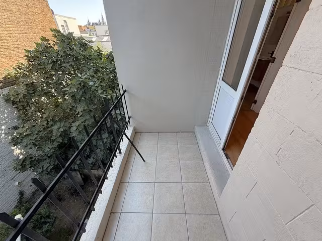 APPARTEMENT - TE HUUR - 1030 SCHAARBEEK - 2