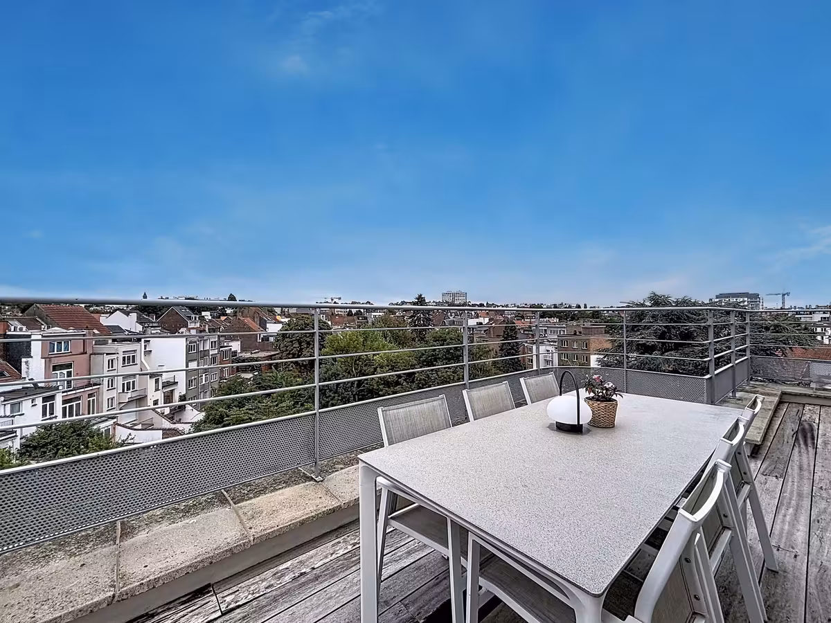 Elsene: Appartement met 2 slaapkamers + terrassen + parking. - 10