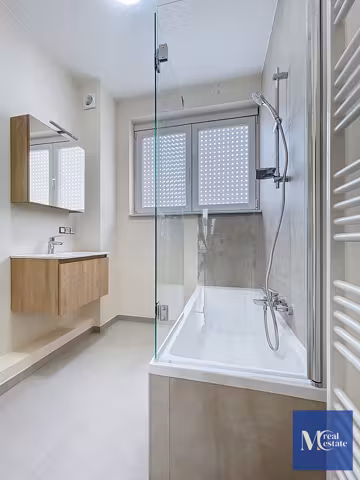 Bel-étage for rent in Woluwe-Saint-Pierre - 4