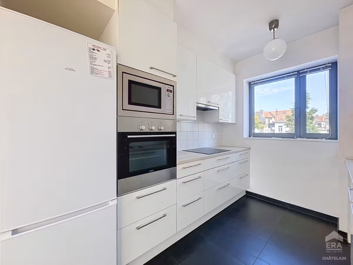 Duplex with 3 bedrooms and terrace for rent in Saint-Gilles - 4