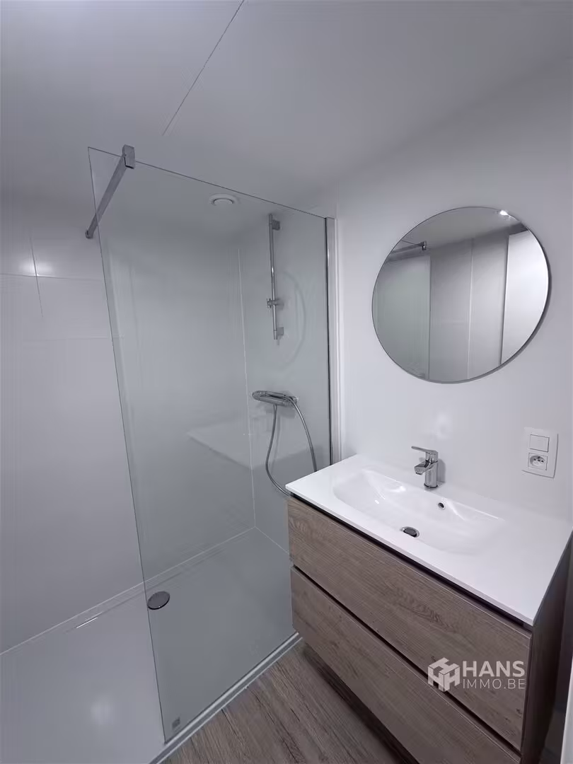 NIEUWBOUWAPPARTEMENT MET 2 SLAAPKAMERS EN TERRAS TE ANTWERPEN - 4