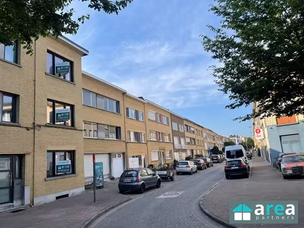 Instapklaar gelijkvloers appartement met 2 slaapkamers en ruime tuin - 3