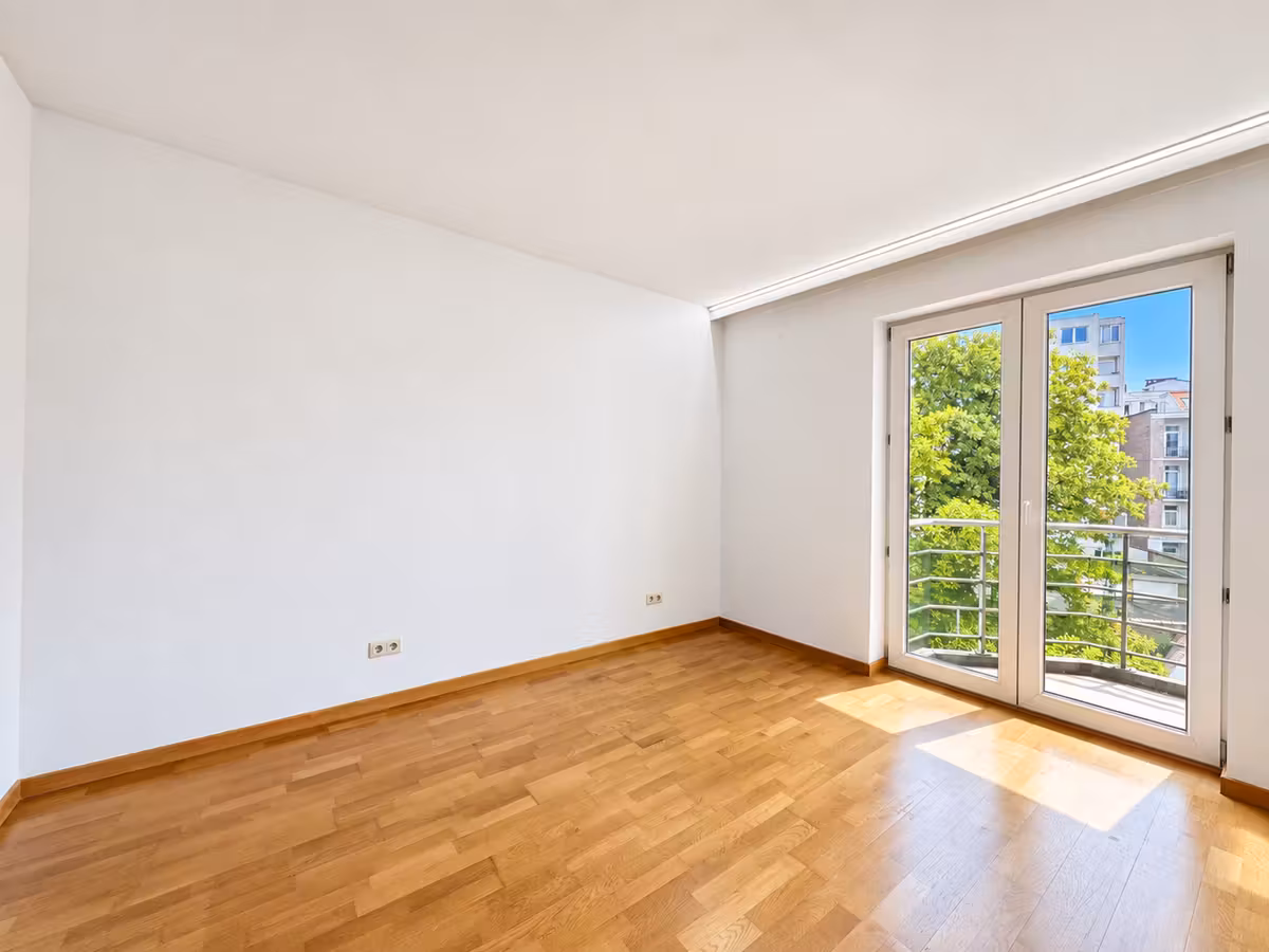 Flat in Schaerbeek with terrace - 4
