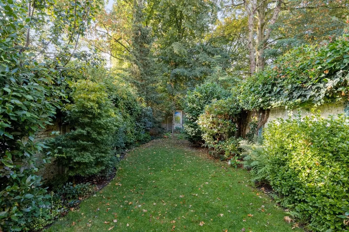 Spacious ground-floor apartment with large garden - 14