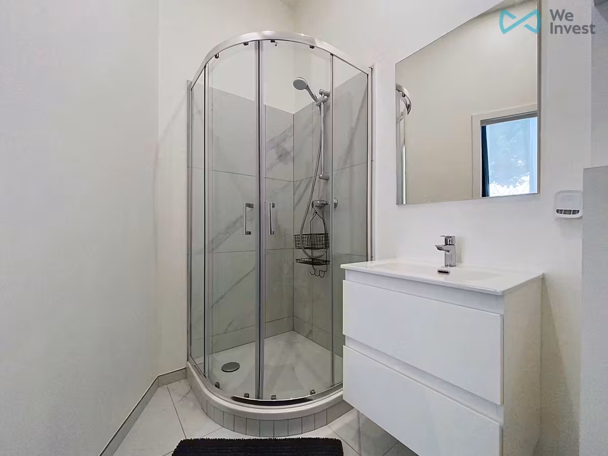 Bright studio with terrace in Watermael-Boitsfort - 14