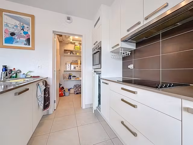 Aangenaam appartement met terras in Neder-Over-Heembeek - 2