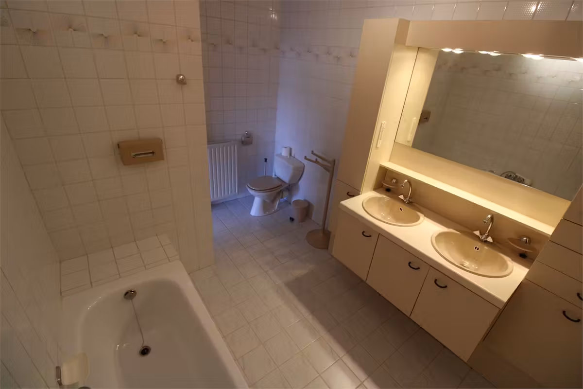 Appartement d'angle spacieux et lumineux avec 3 chambres à Merksem - 16