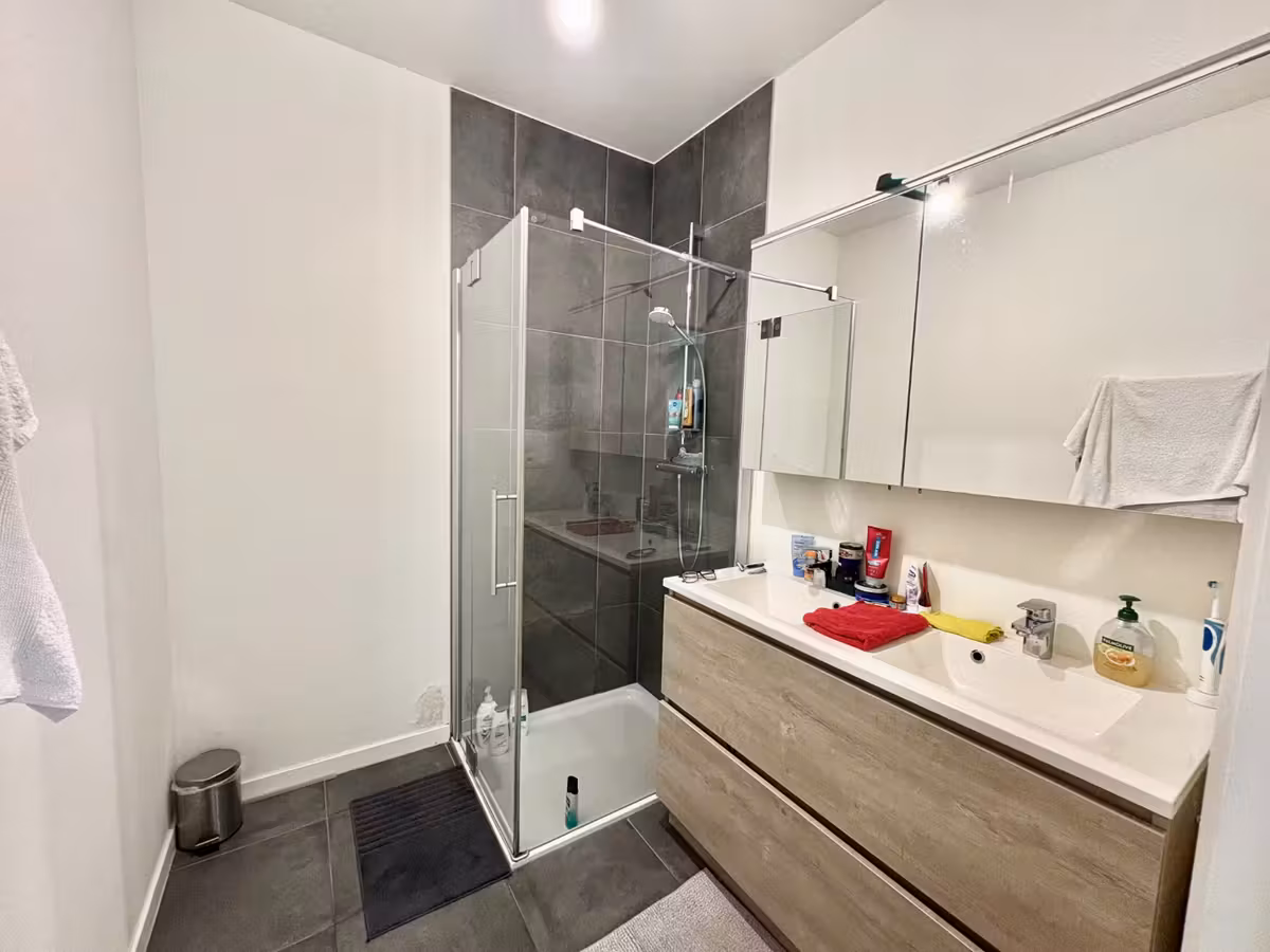 Twee-slaapkamer appartement met parkeerplaats - 6