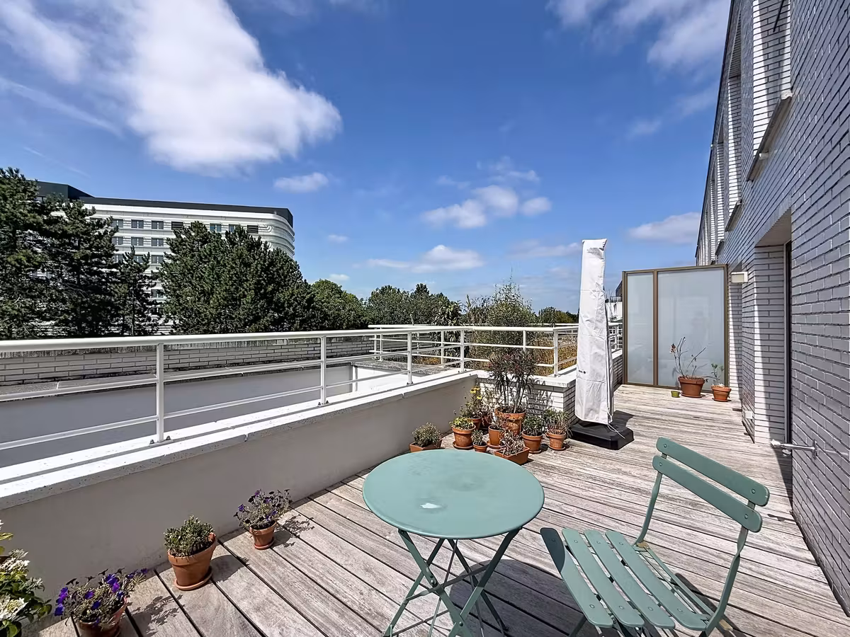 Eénslaapkamerappartement met ruim terras te huur in Gent - 15