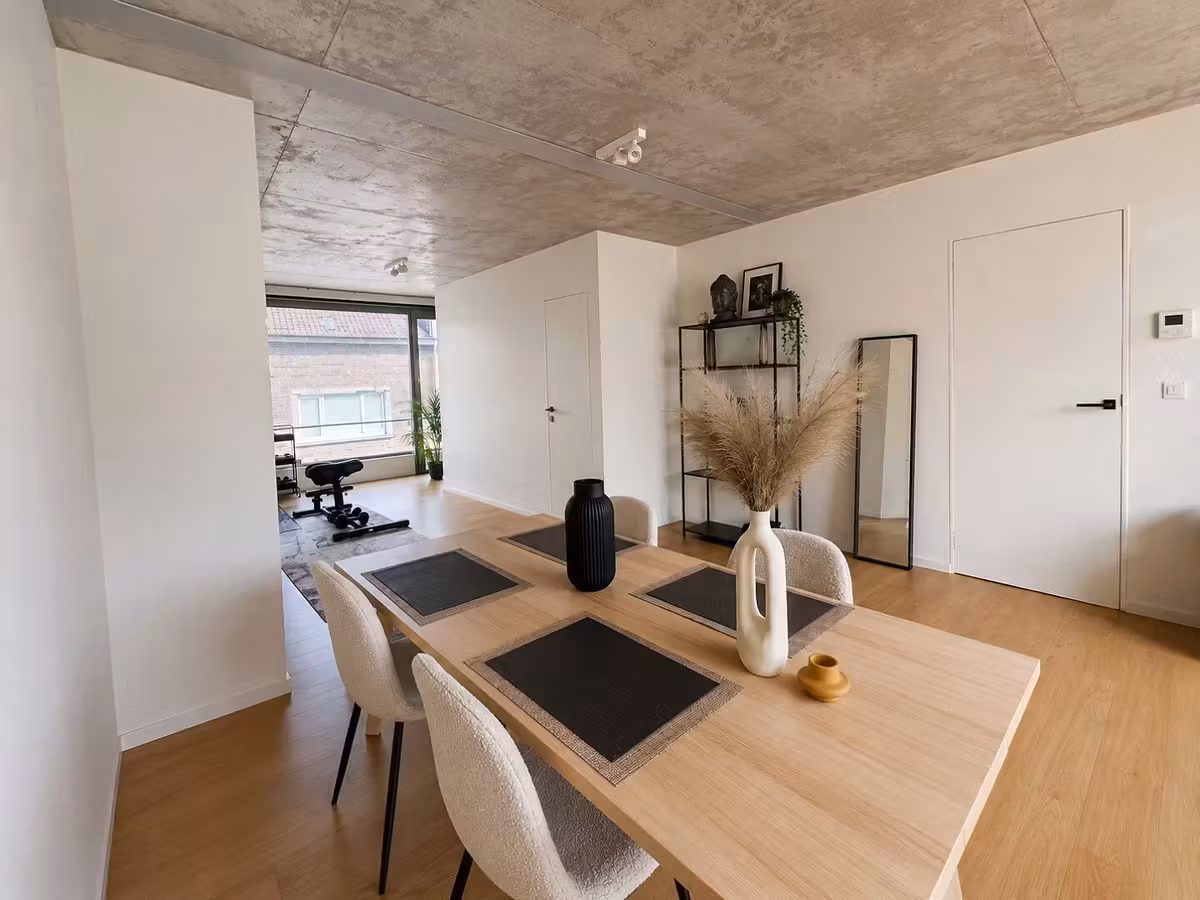 Mooi afgewerkte penthouse met twee terrassen