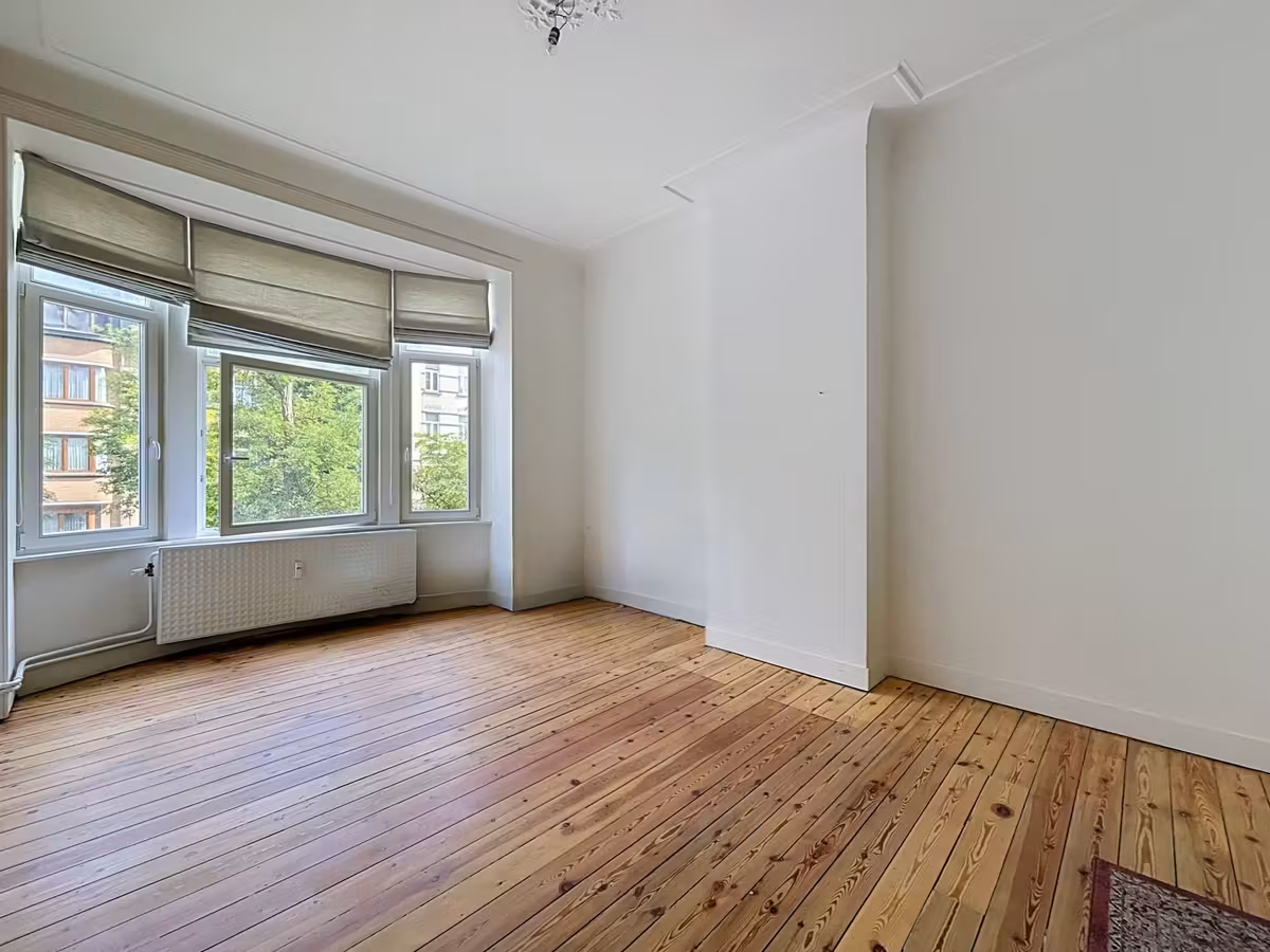 Laken: Appartement met 1 slaapkamer + bureau/dressing (99m²) - 14