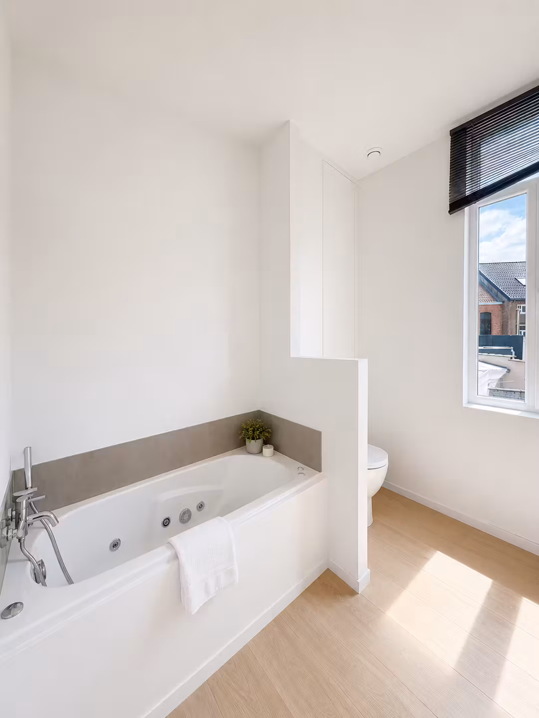 Gerenoveerde woning met tuin in Gent - 12