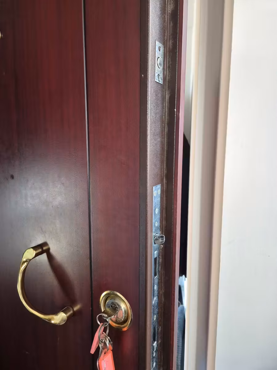 Appartement met terras op Place St-Job in Ukkel - 4