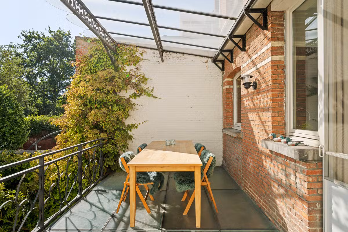 Maison charmante avec cinq chambres à coucher et jardin - 21