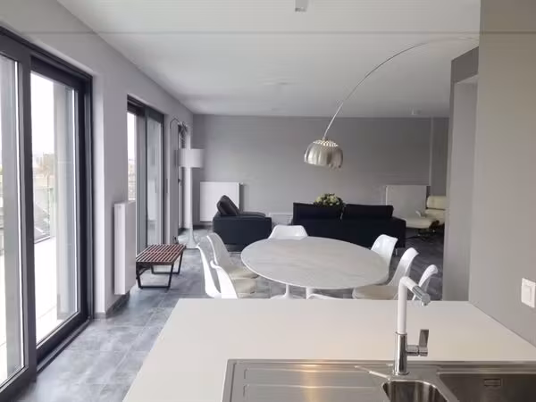Modern appartement in Bois de la Cambre met 2 slaapkamers en terras - 2