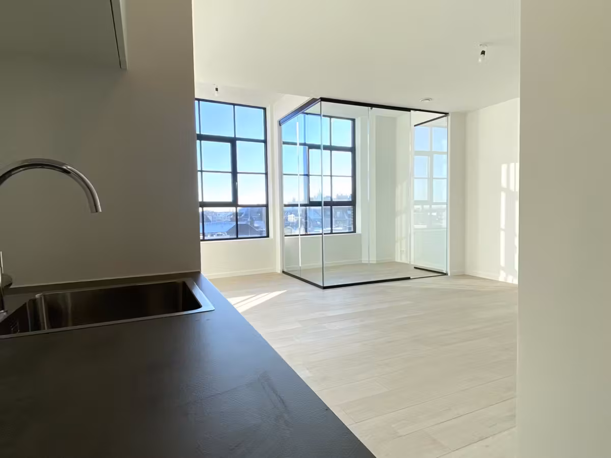 Moderne studio met loftgevoel in Berchem - 7