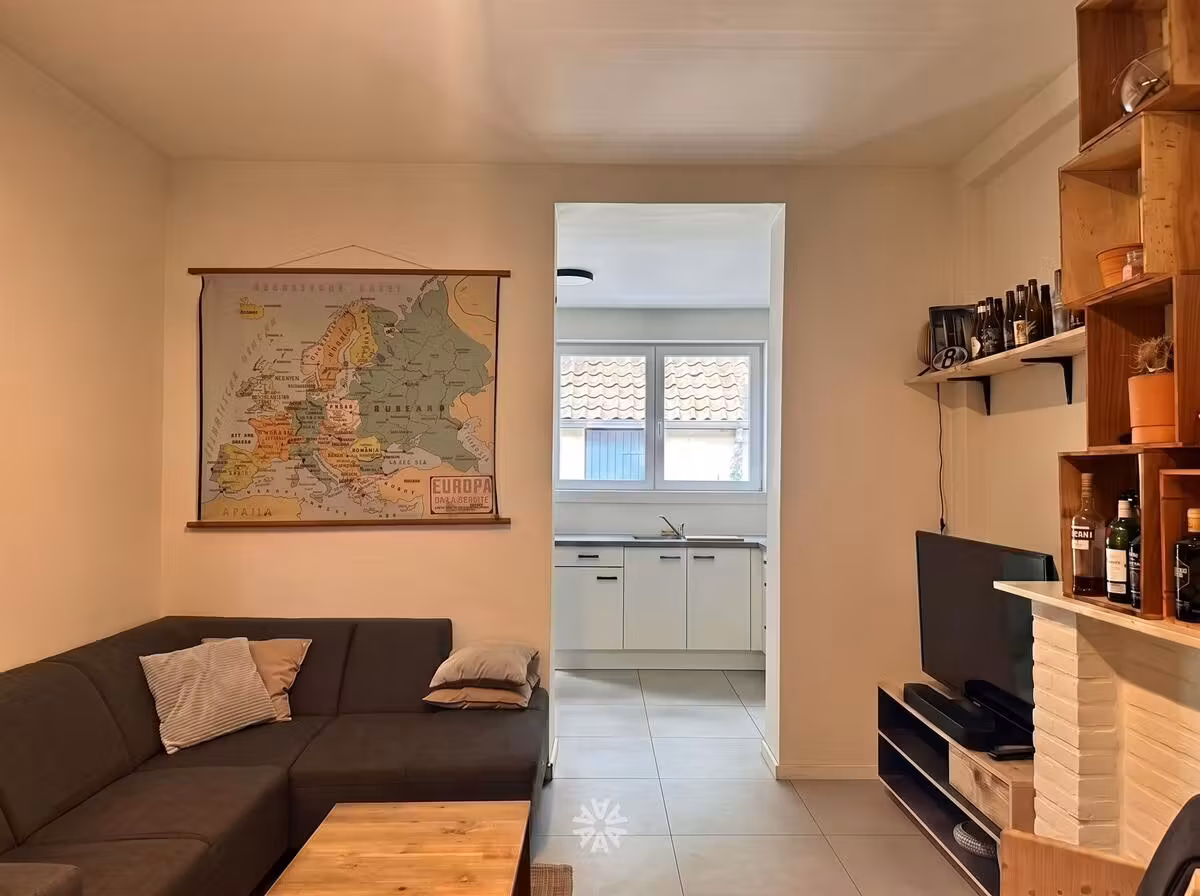 Renovated terraced house with cozy courtyard for rent near Ghent-Sint-Pieters - 2