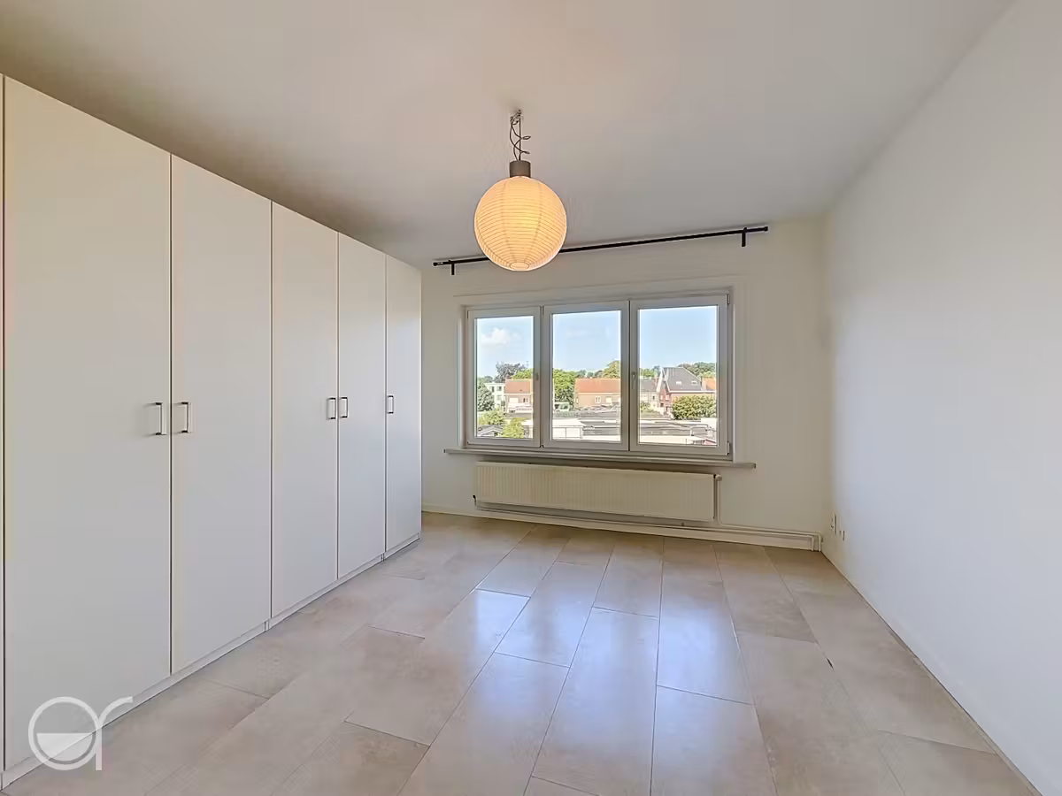Rustig gelegen appartement met één slaapkamer, bureau en garagebox - 8