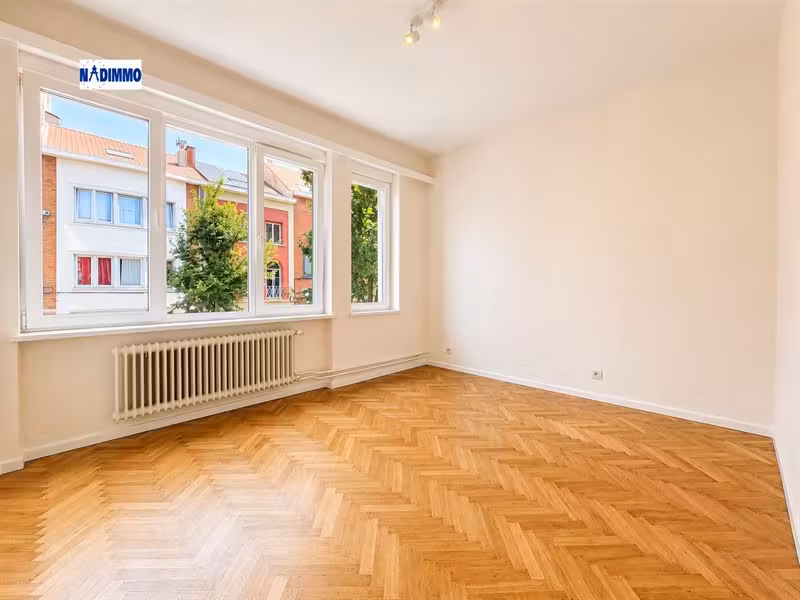 Gerenoveerd appartement met 2 slaapkamers in hartje Elsene - 6