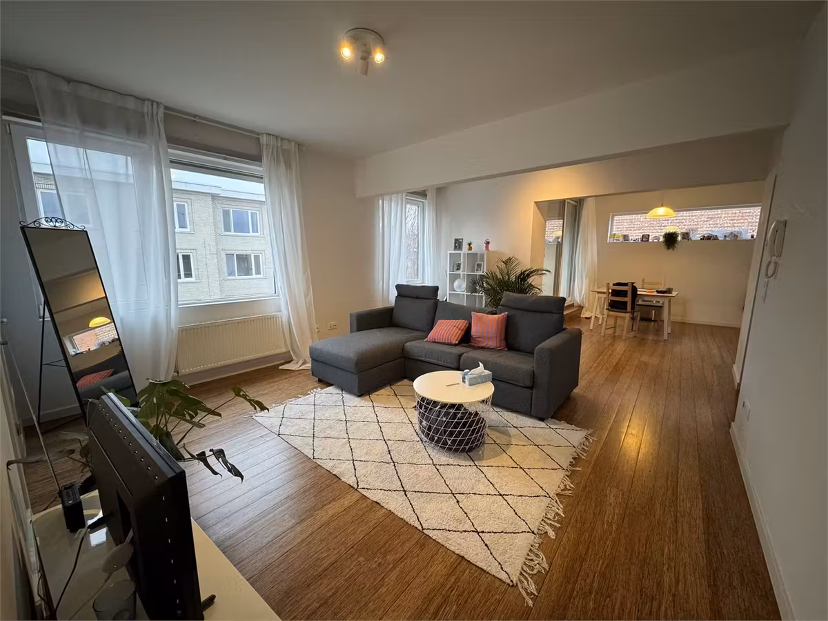 Appartement ensoleillé de 2 chambres à Berchem